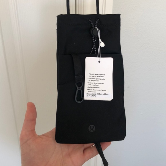 lululemon athletica Accessories - Lululemon Cross body pouch